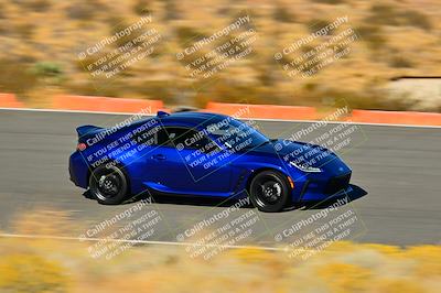 media/Nov-16-2024-Extreme Speed (Sat) [[6587d07cc4]]/Gold Group/Session 3 (The Bowl)/